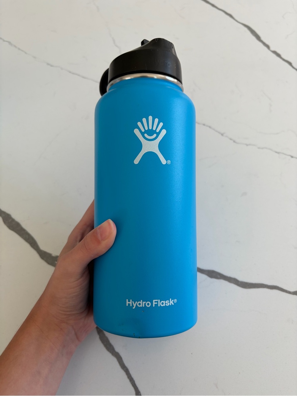 Blue 32oz Hydroflask Waterbottle